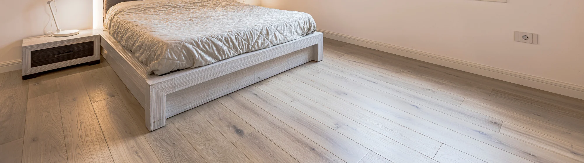 Dettaglio parquet in legno naturale