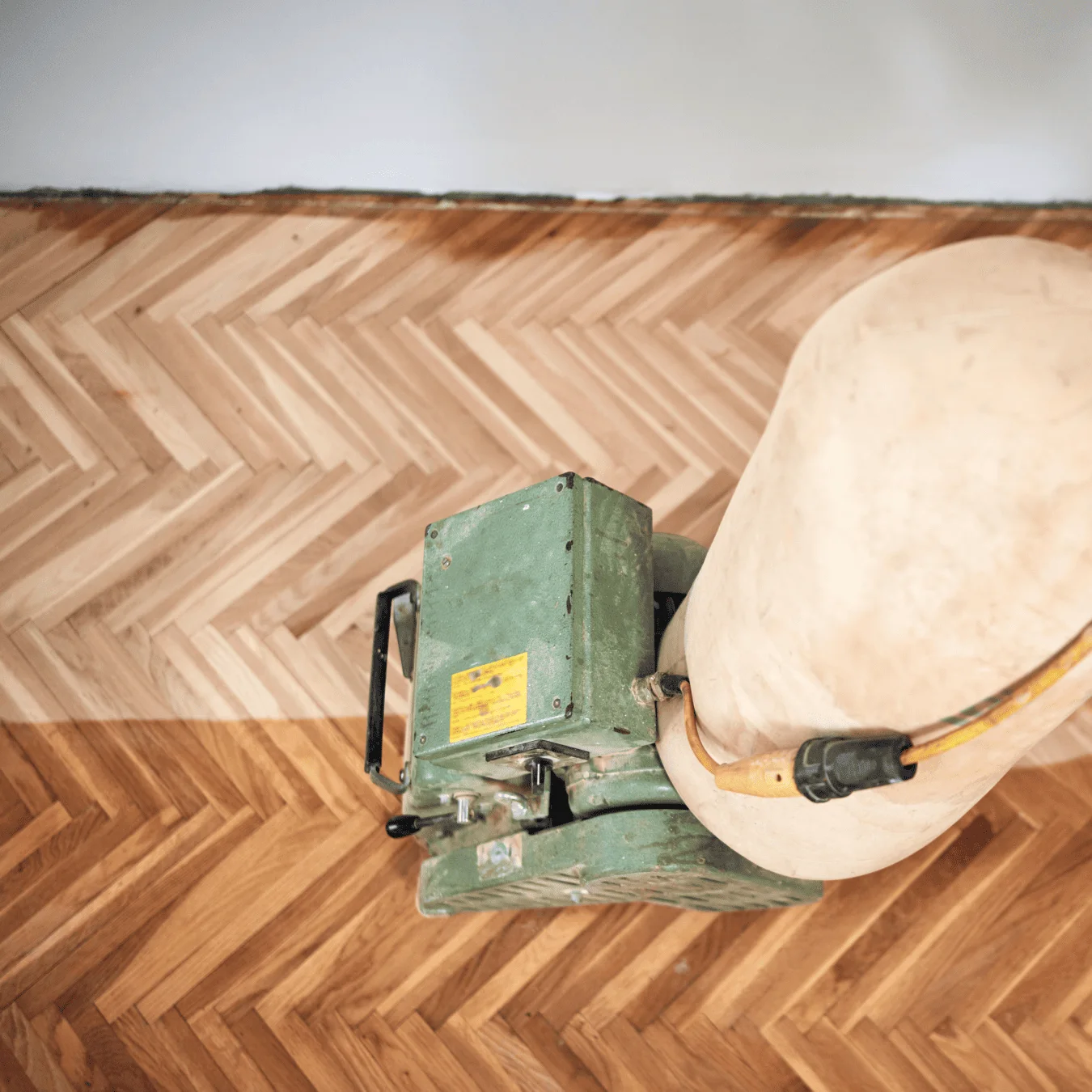 Levigatura e ripristino parquet Bologna