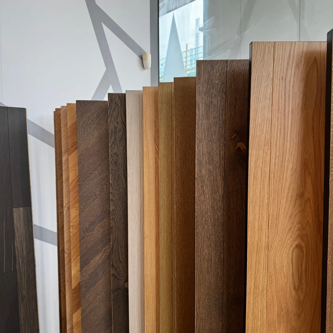 Campioni di legno nello Showroom Parquet Bologna